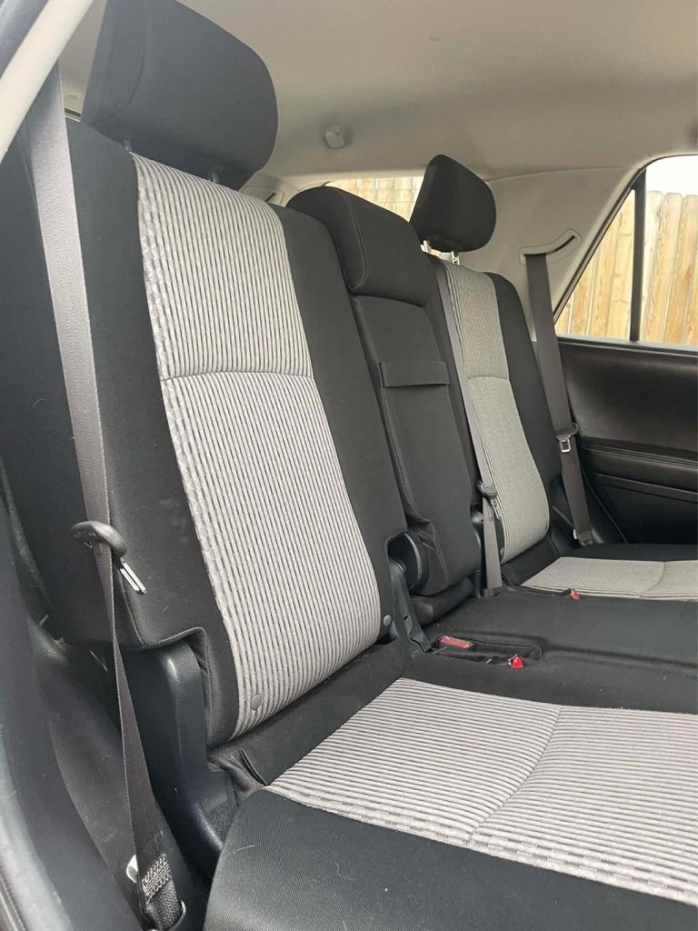 Toyota 4Runner SR5 2WD 2015