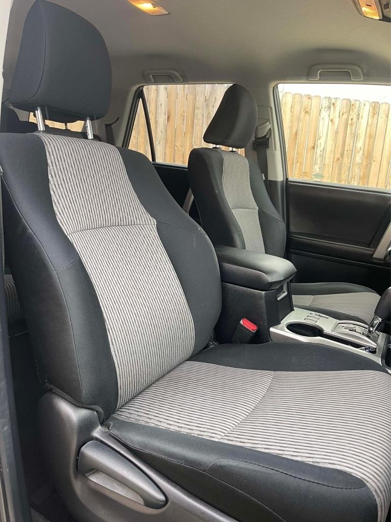 Toyota 4Runner SR5 2WD 2015