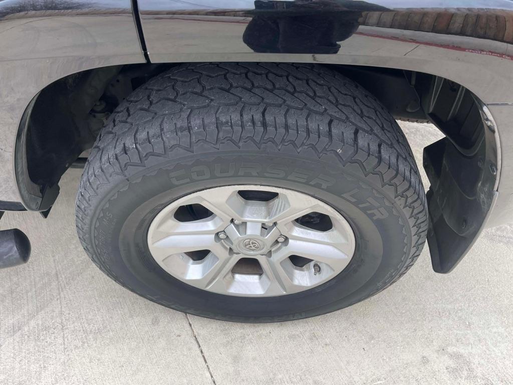 Toyota 4Runner SR5 2WD 2015