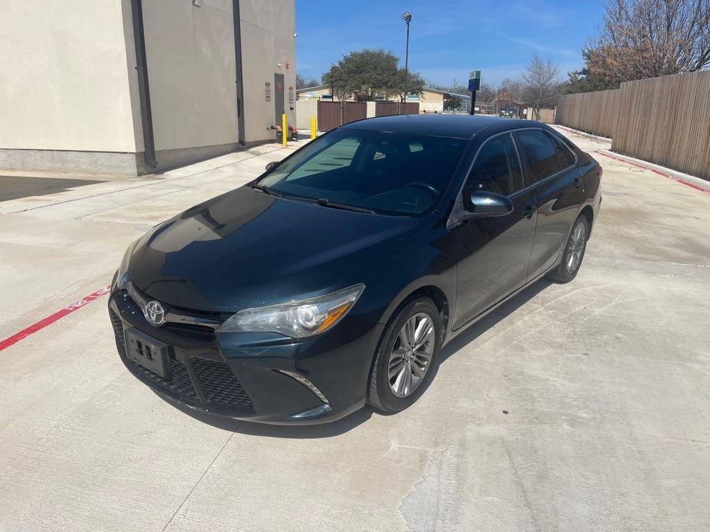 Toyota Camry LE 2017