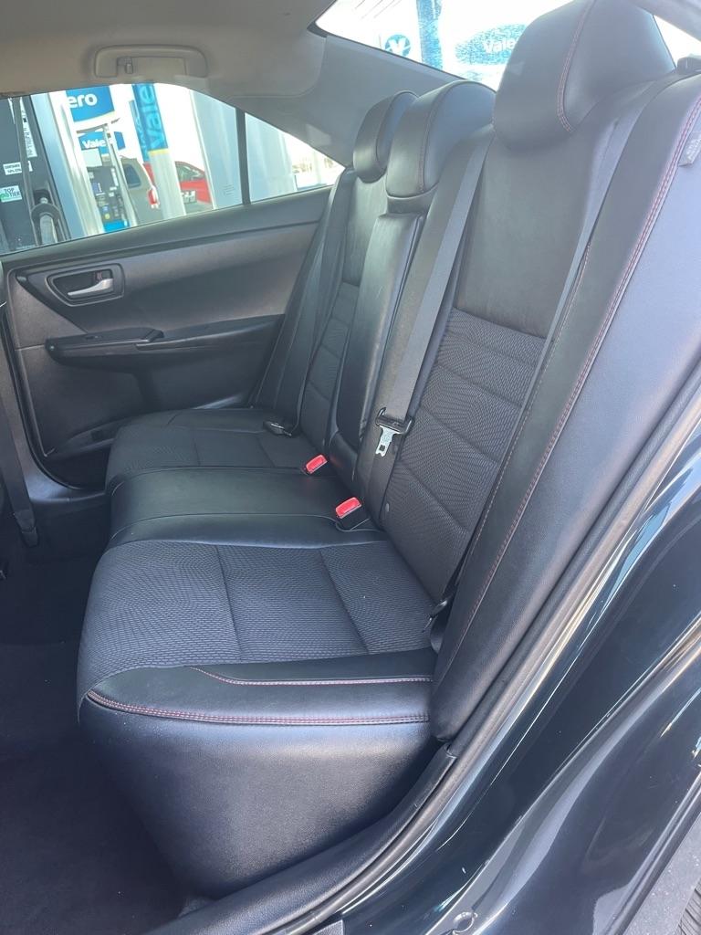 Toyota Camry LE 2017