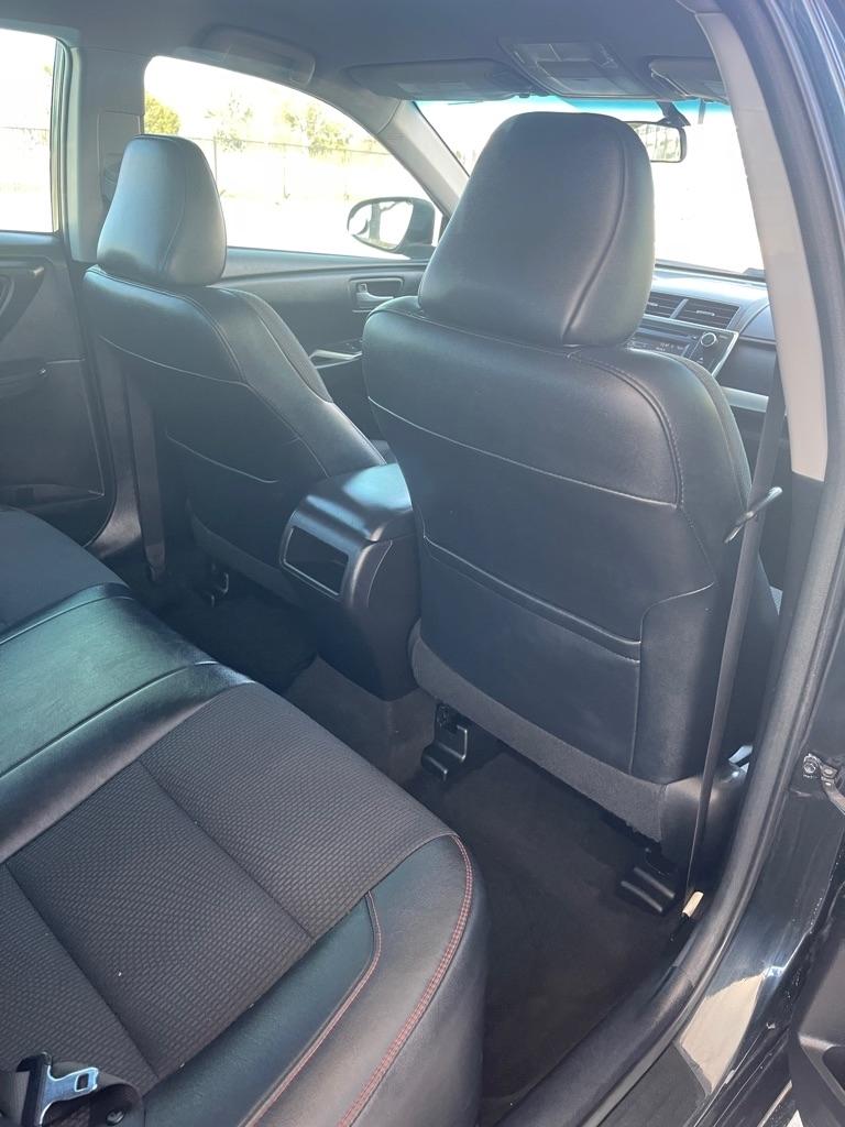 Toyota Camry LE 2017