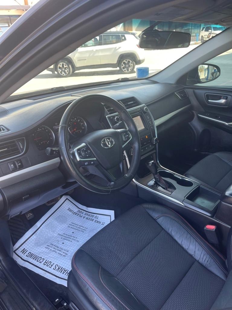 Toyota Camry LE 2017