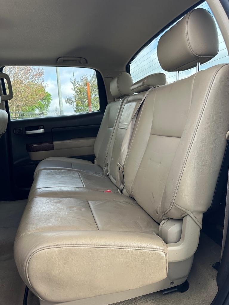 Toyota Tundra Limited 5.7L FFV CrewMax 4WD 2010