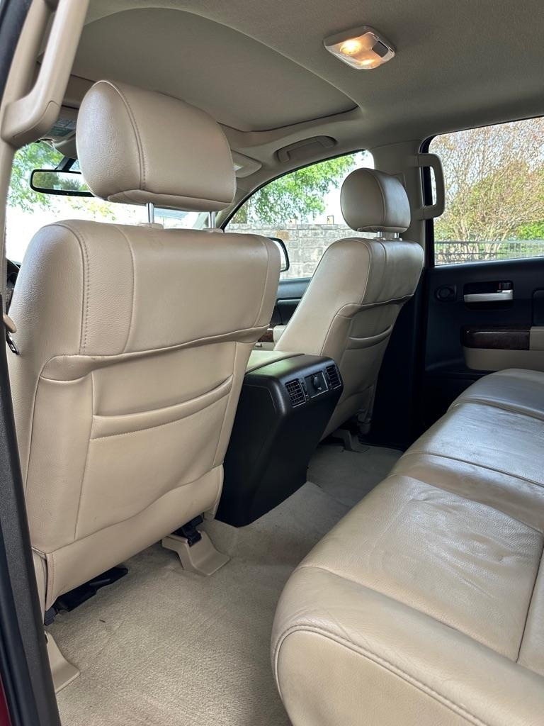 Toyota Tundra Limited 5.7L FFV CrewMax 4WD 2010