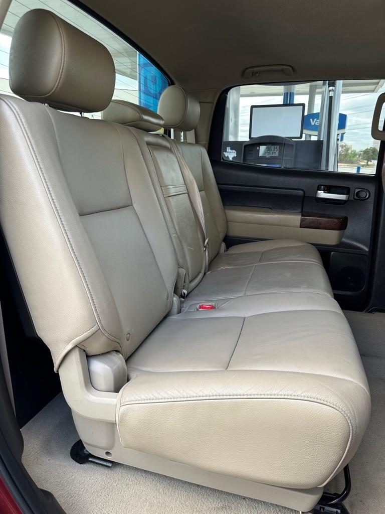 Toyota Tundra Limited 5.7L FFV CrewMax 4WD 2010