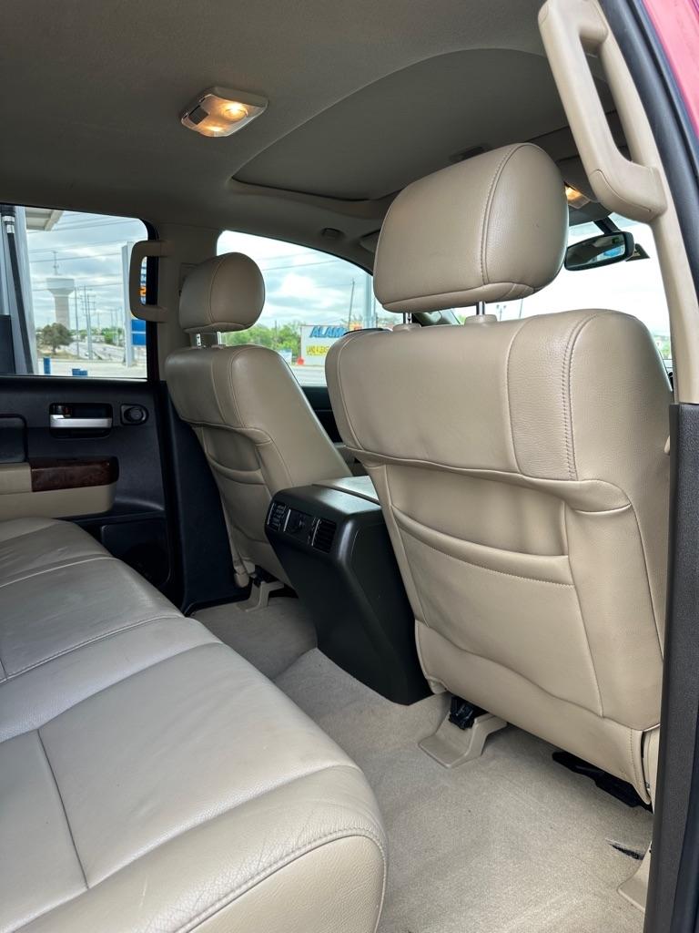 Toyota Tundra Limited 5.7L FFV CrewMax 4WD 2010