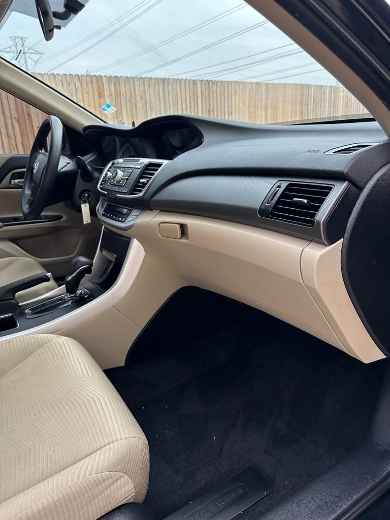 Honda Accord LX Sedan CVT 2015