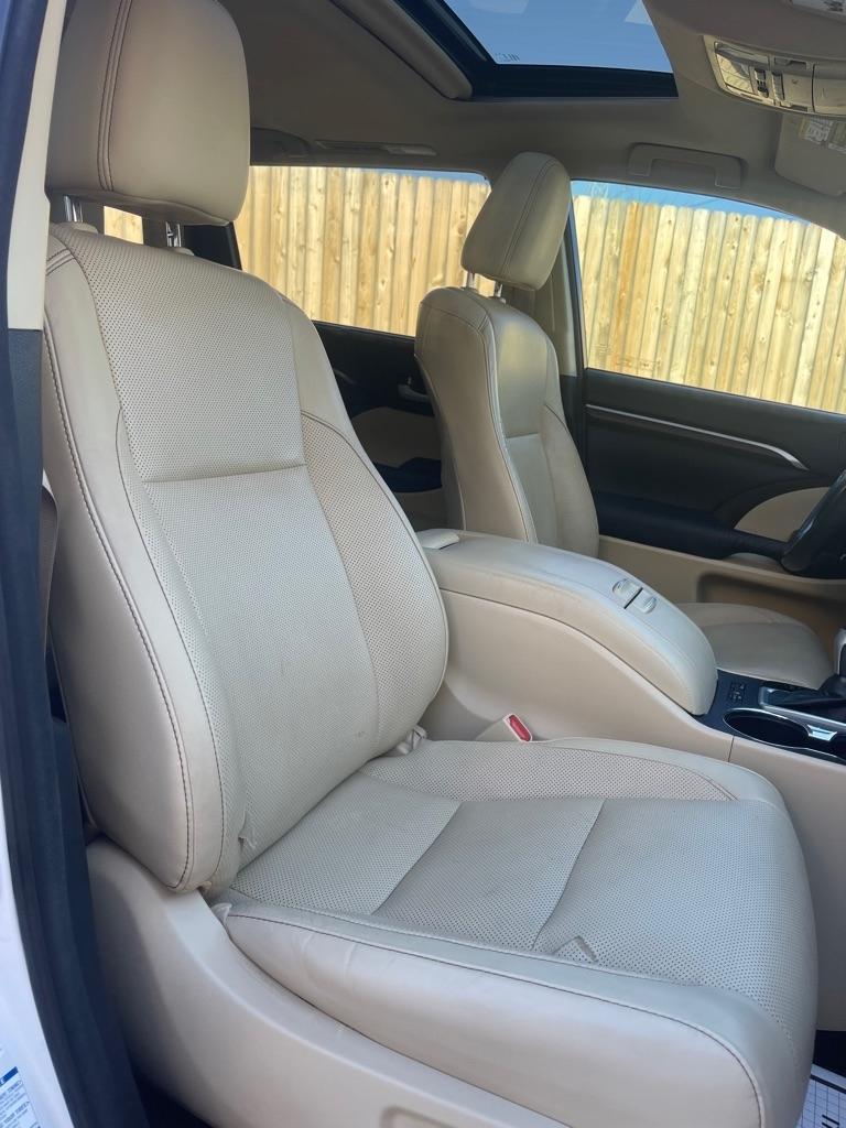 Toyota Highlander Limited AWD V6 2015