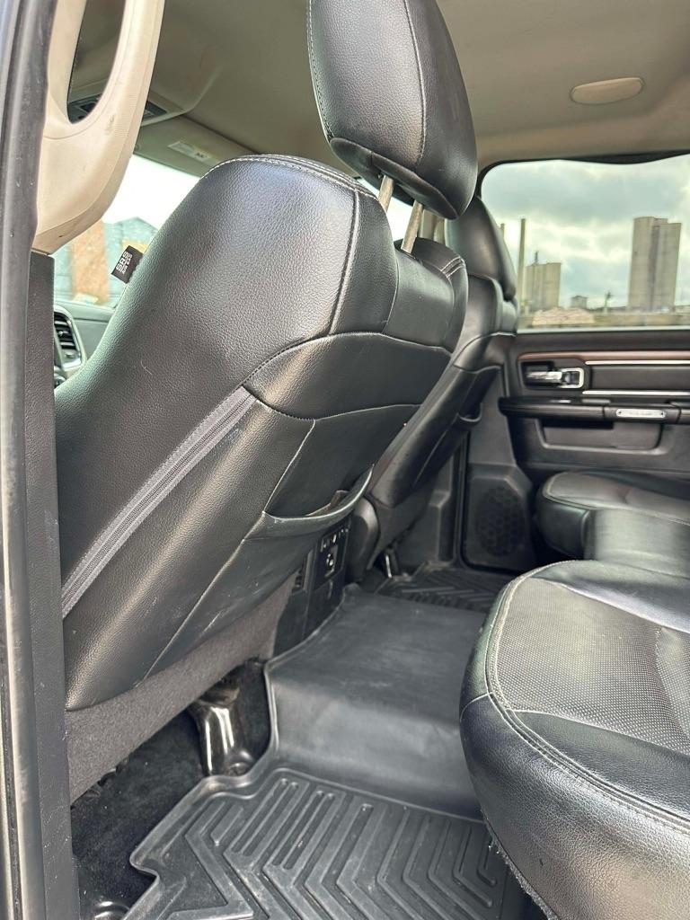 RAM 2500 Laramie Crew Cab SWB 4WD 2013