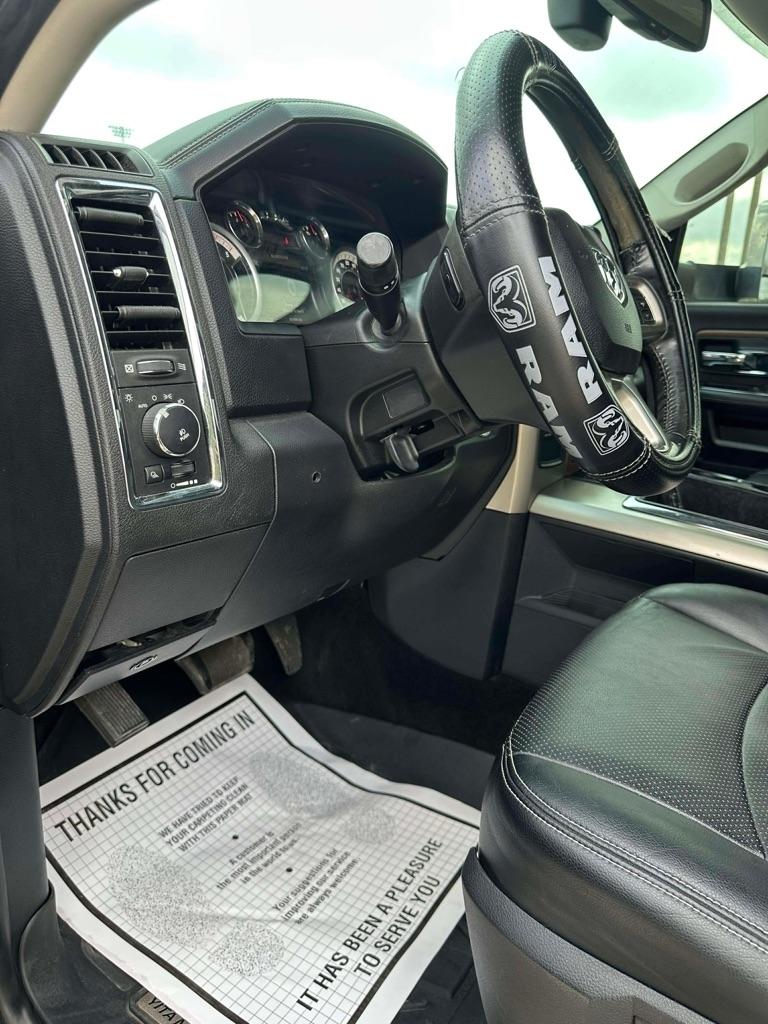 RAM 2500 Laramie Crew Cab SWB 4WD 2013