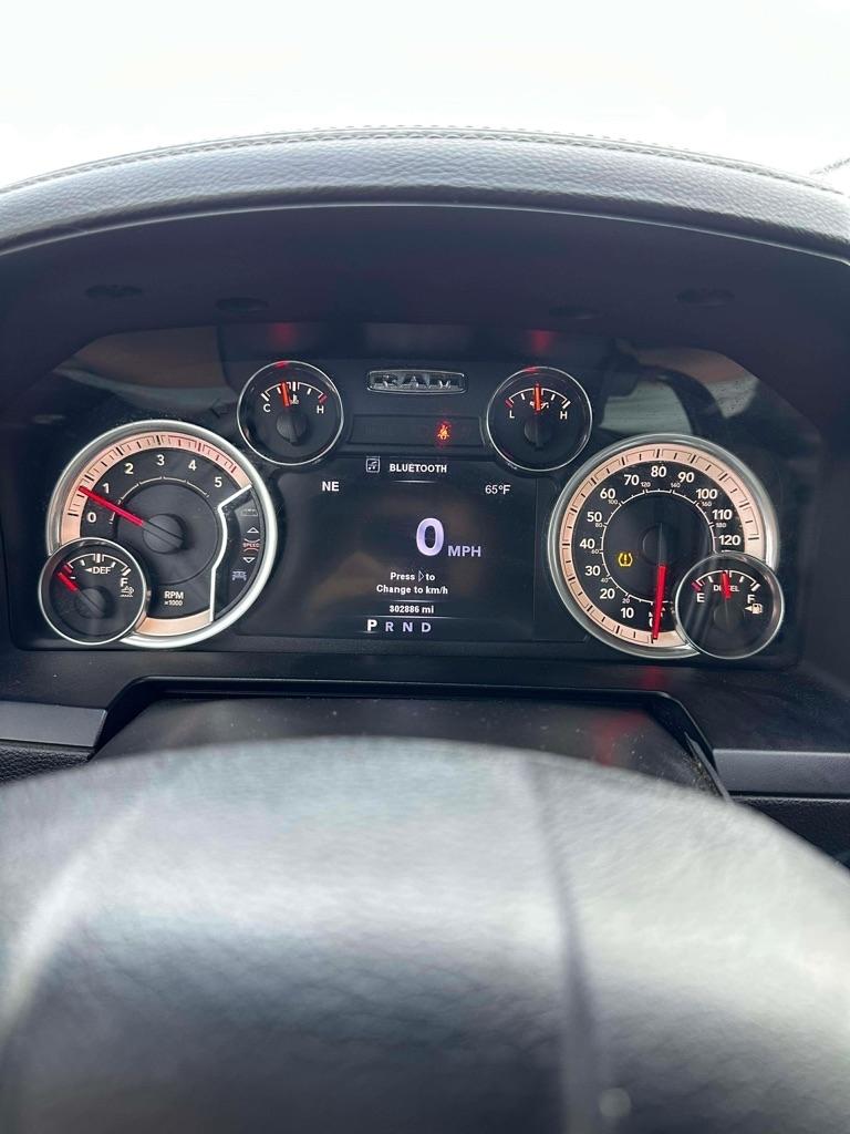 RAM 2500 Laramie Crew Cab SWB 4WD 2013