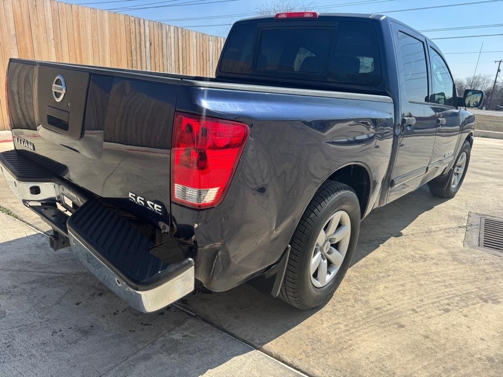 Nissan Titan XE Crew Cab 2WD SWB 2010