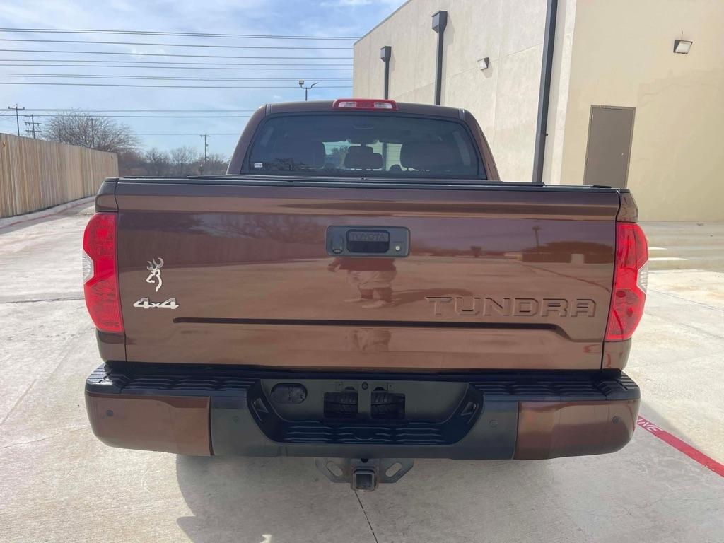 Toyota Tundra Platinum CrewMax 5.7L FFV 4WD 2015