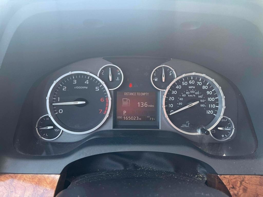 Toyota Tundra Platinum CrewMax 5.7L FFV 4WD 2015