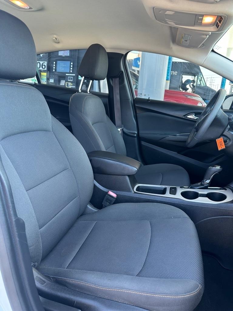 Chevrolet Cruze LS Auto 2017