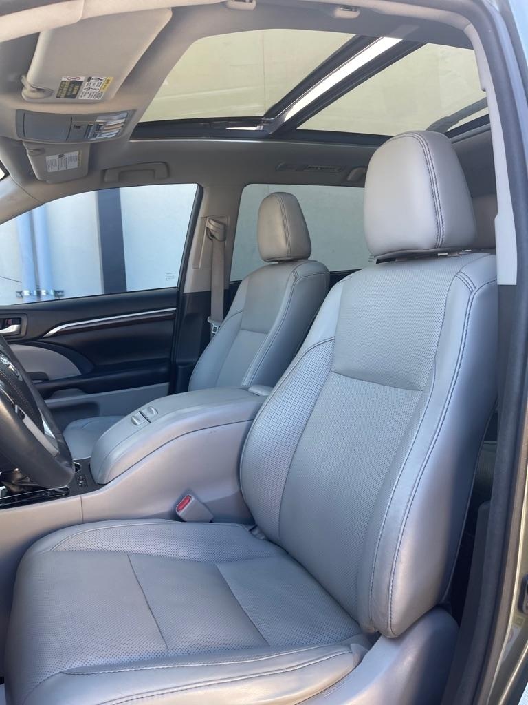 Toyota Highlander Hybrid Limited AWD 2016