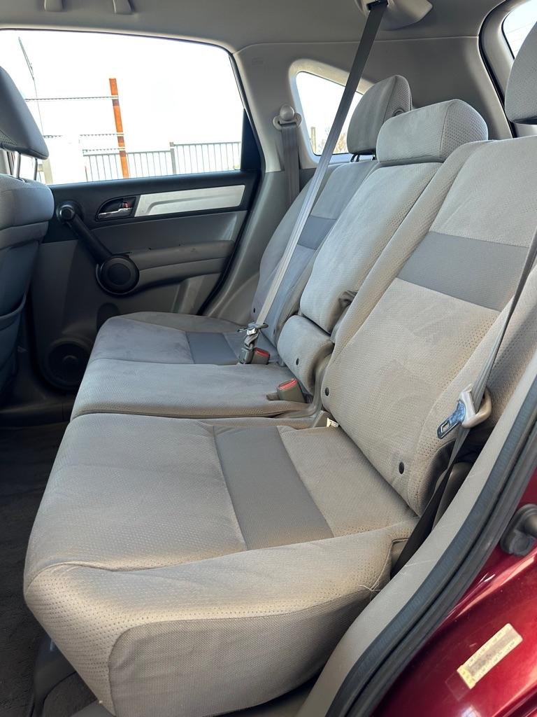 Honda CR-V SE 4WD 5-Speed AT 2011