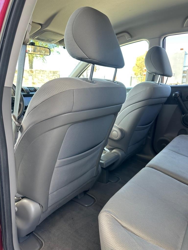 Honda CR-V SE 4WD 5-Speed AT 2011