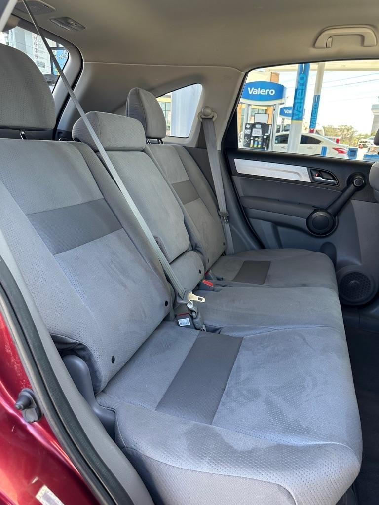 Honda CR-V SE 4WD 5-Speed AT 2011