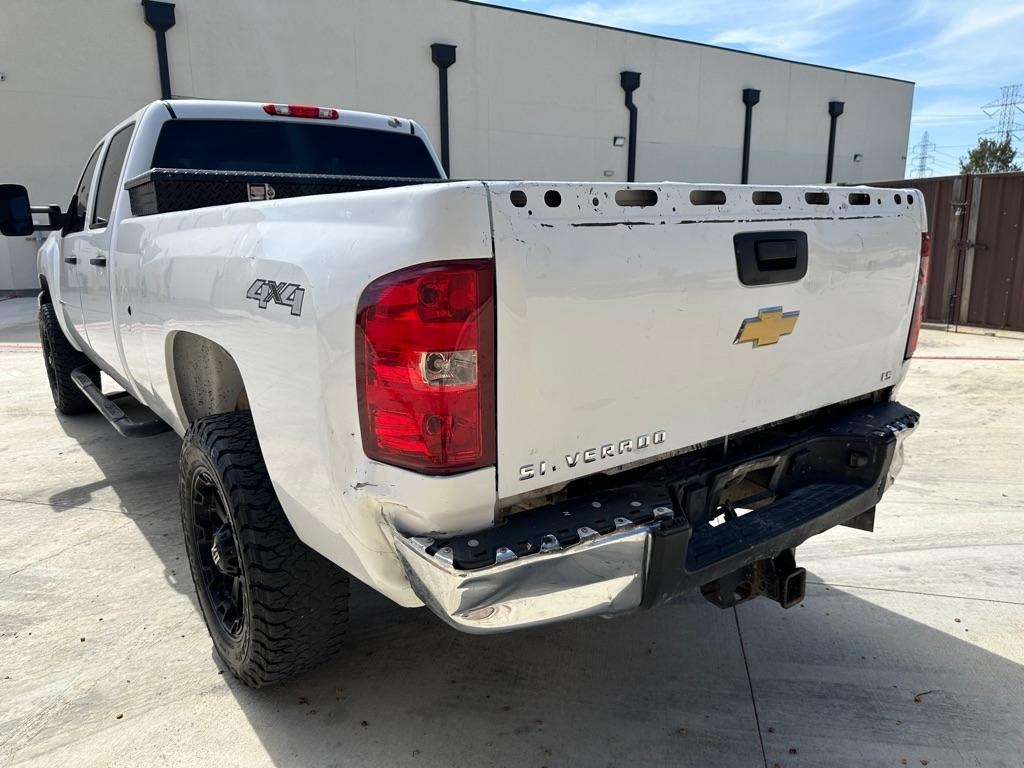 Chevrolet Silverado 2500HD Work Truck Crew Cab 4WD 2013