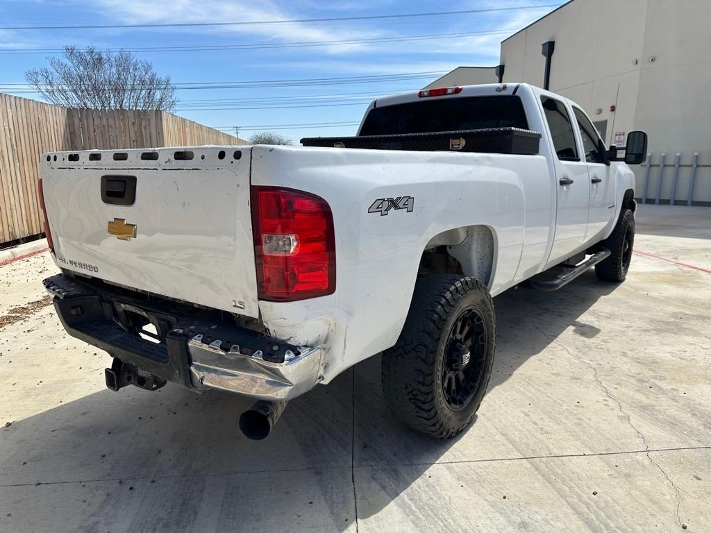 Chevrolet Silverado 2500HD Work Truck Crew Cab 4WD 2013