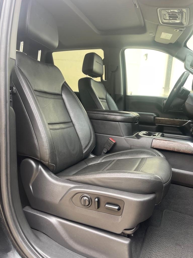 GMC Sierra 2500HD Denali Crew Cab 4WD 2020