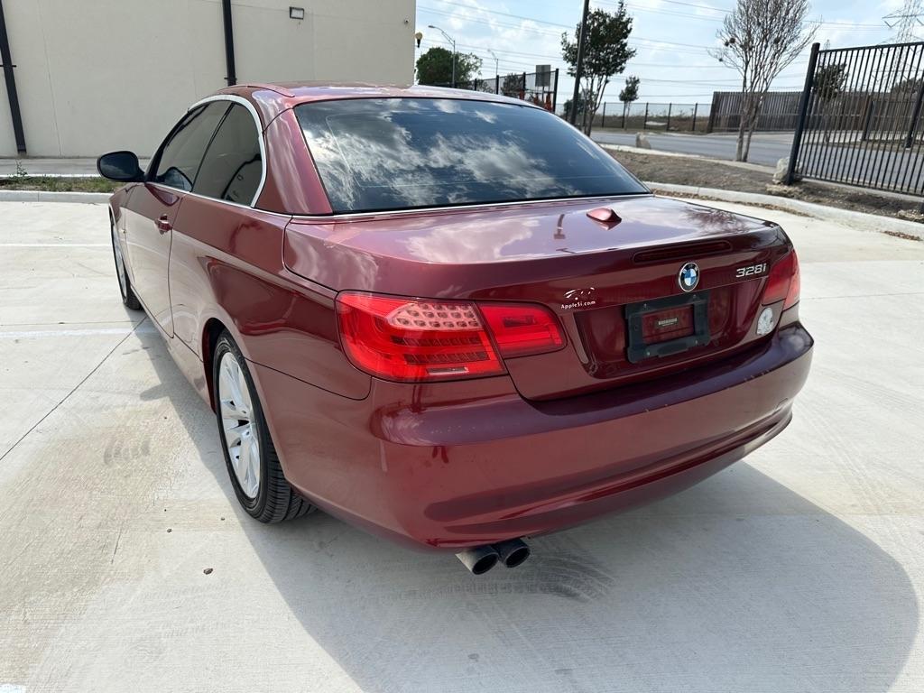 BMW 3-Series 328i Convertible - SULEV 2012