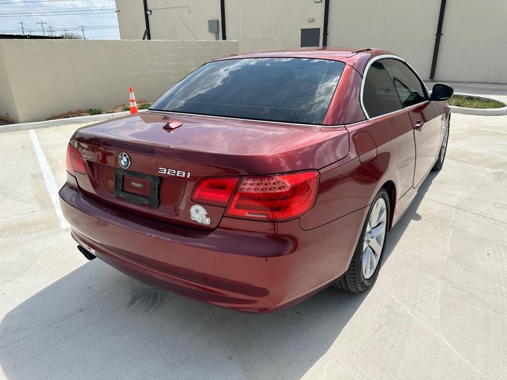 BMW 3-Series 328i Convertible - SULEV 2012