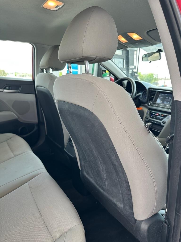 Hyundai Elantra Limited 2018