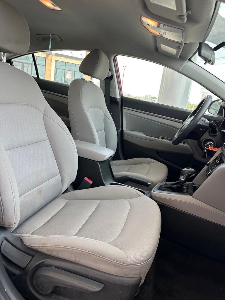 Hyundai Elantra Limited 2018