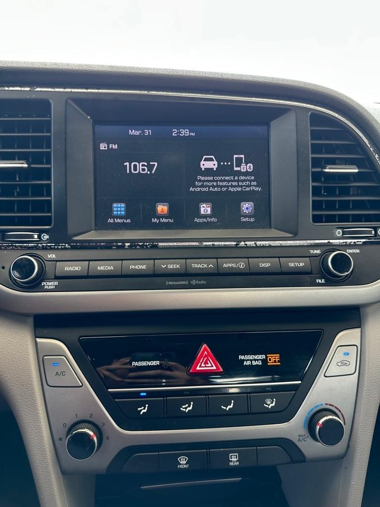 Hyundai Elantra Limited 2018