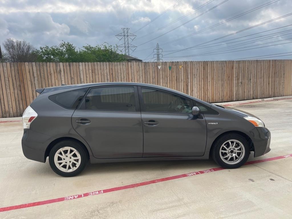 Toyota Prius V Three 2013