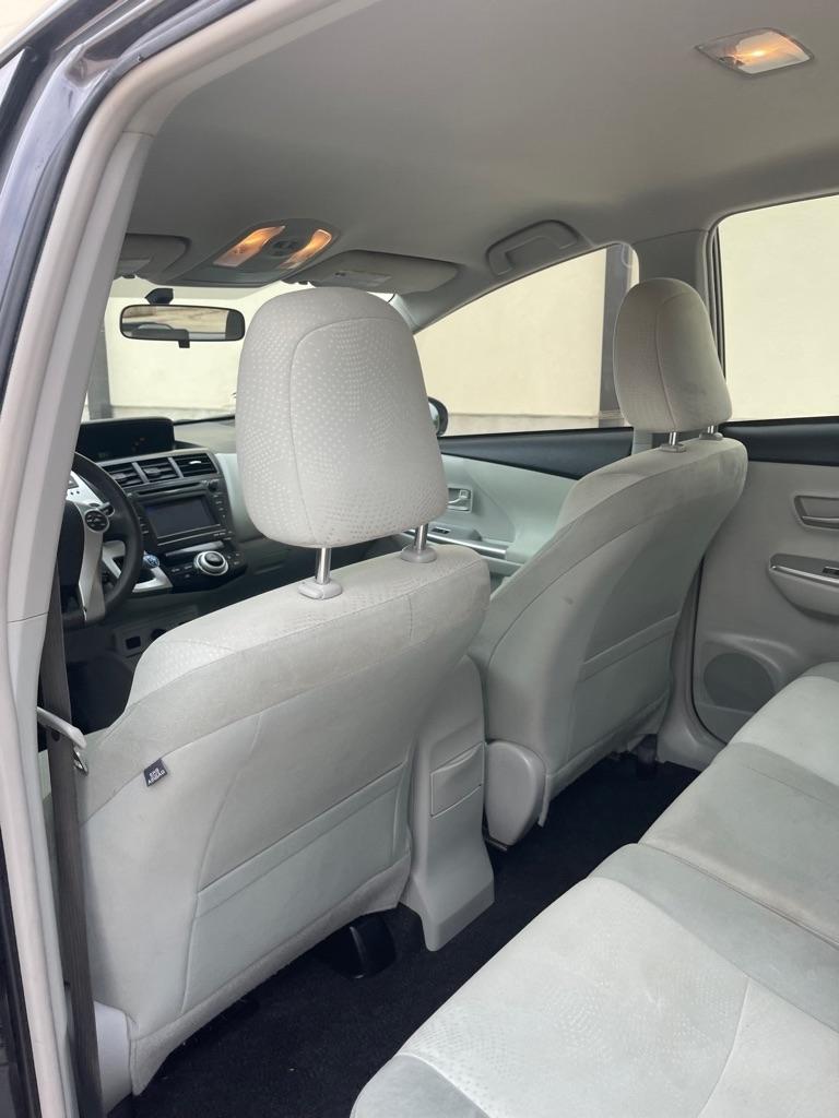 Toyota Prius V Three 2013