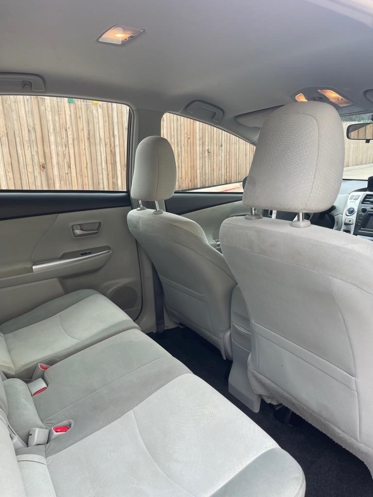 Toyota Prius V Three 2013