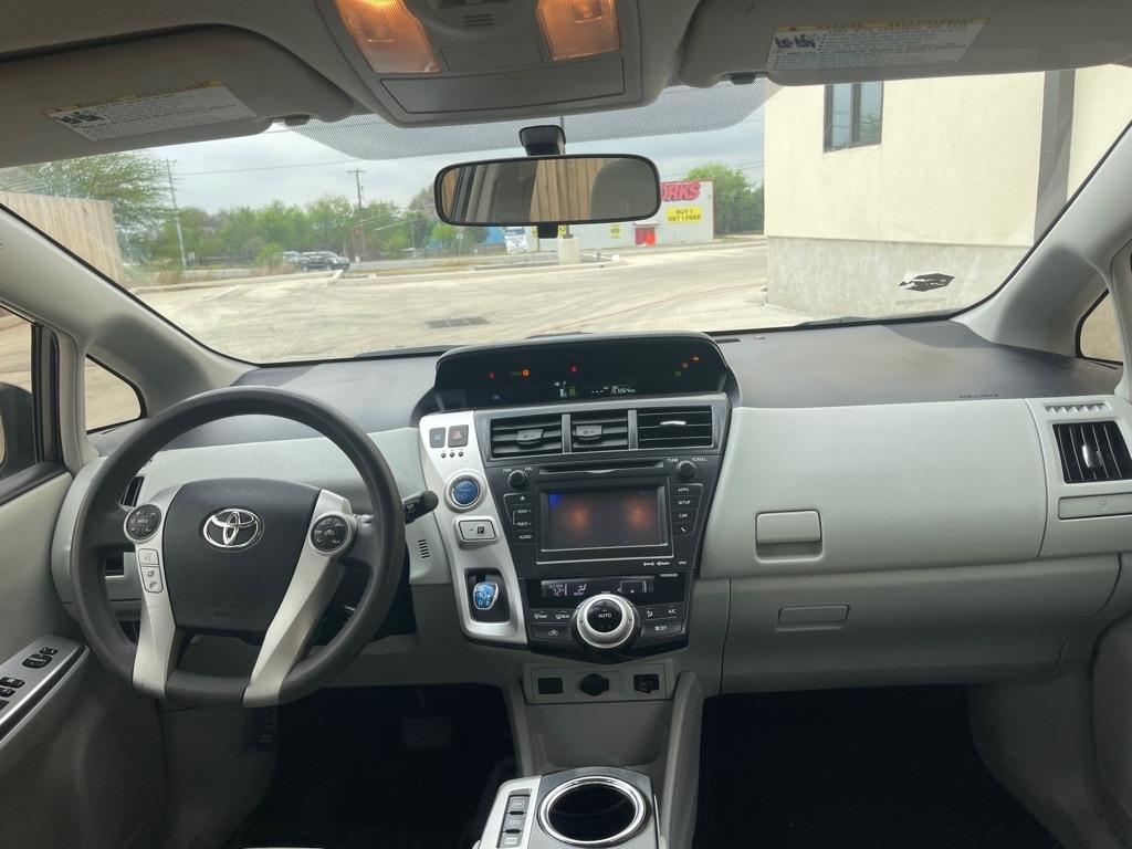 Toyota Prius V Three 2013