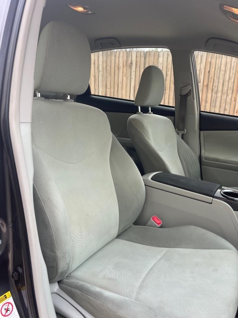 Toyota Prius V Three 2013