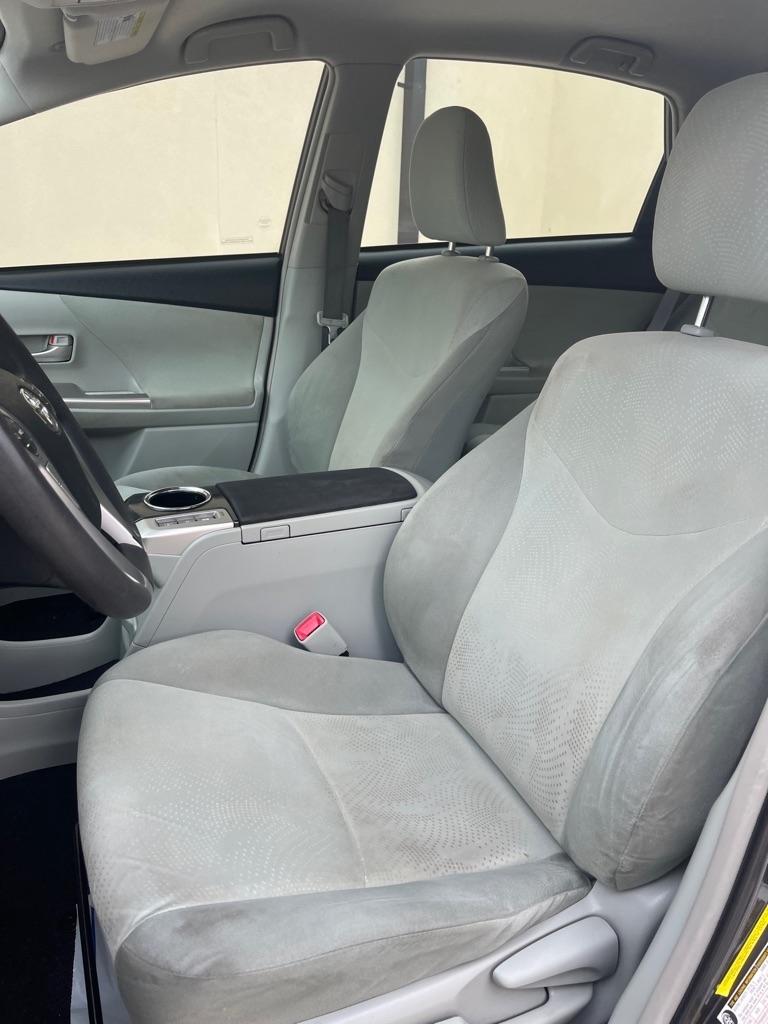 Toyota Prius V Three 2013