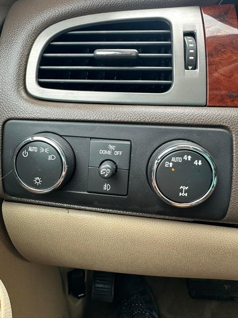 Chevrolet Tahoe LTZ 4WD 2014