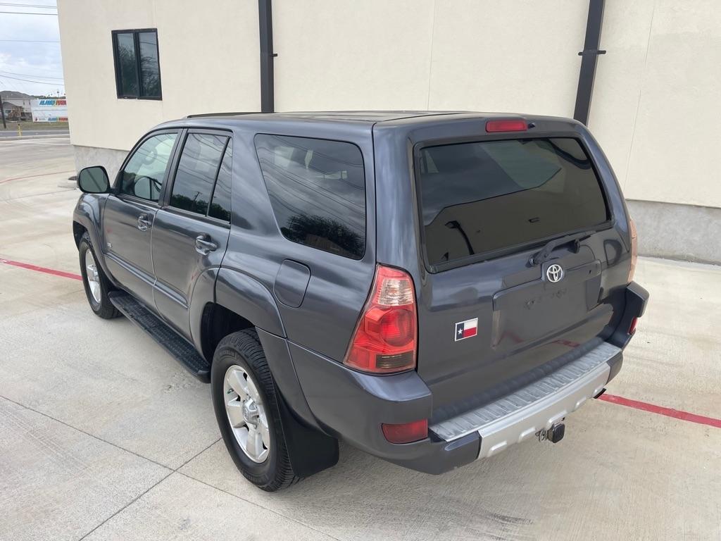 Toyota 4Runner SR5 2WD 2004
