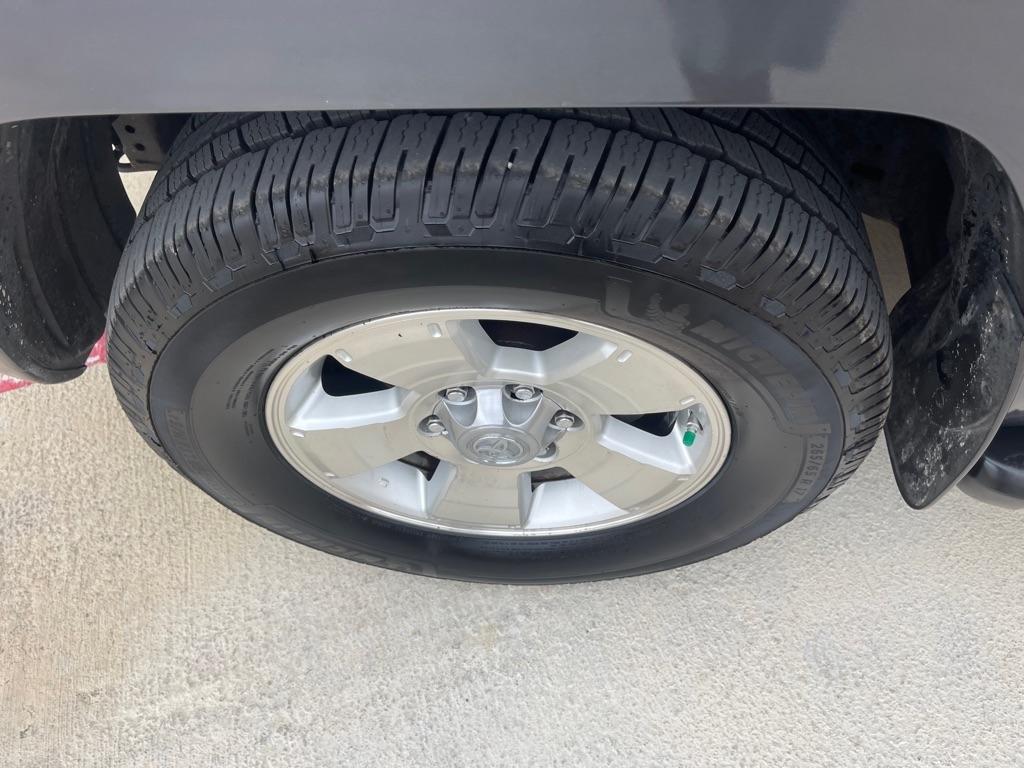 Toyota 4Runner SR5 2WD 2004