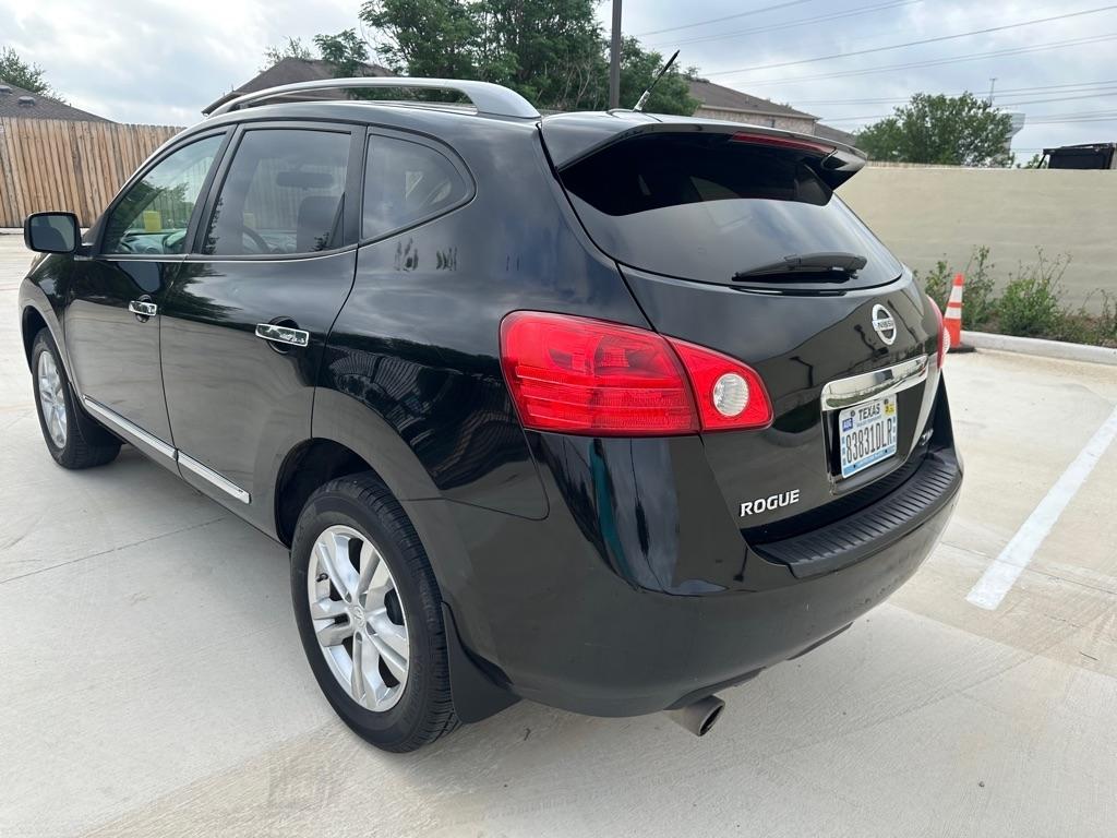 Nissan Rogue S AWD 2012