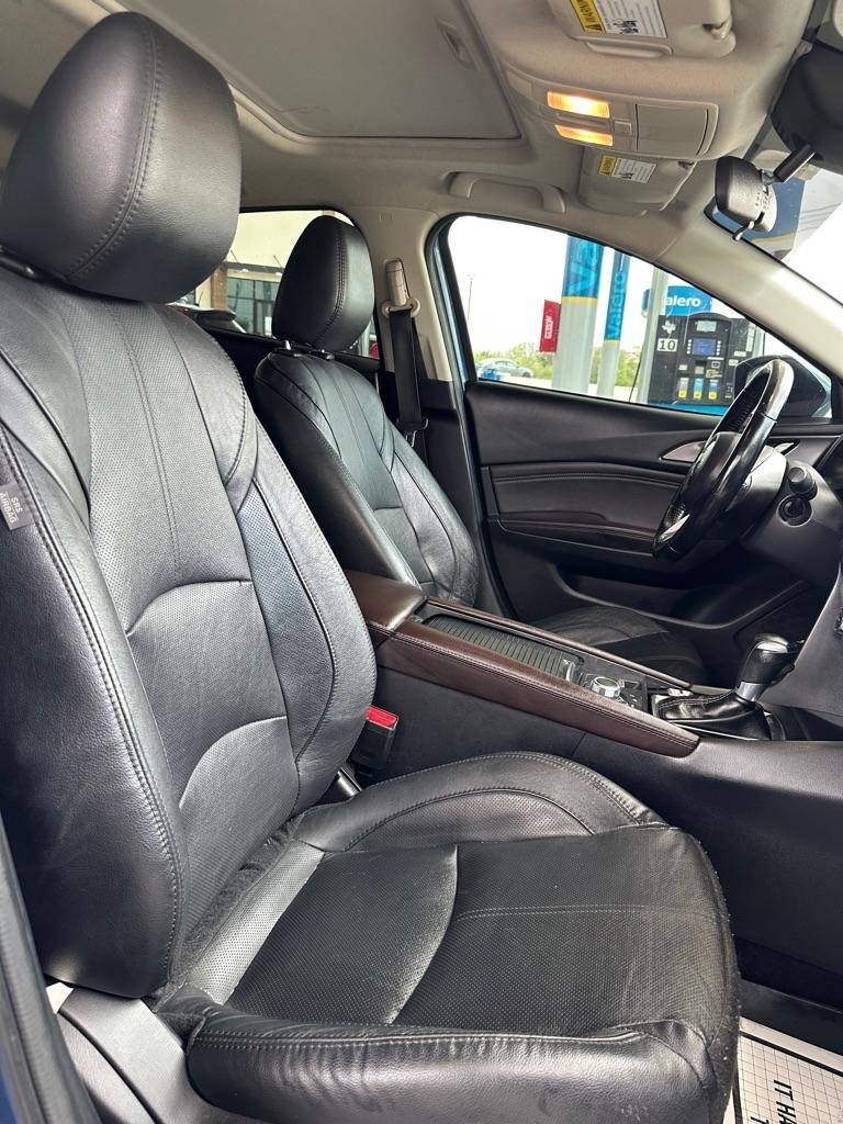 Mazda MAZDA3 s Grand Touring AT 4-Door 2018