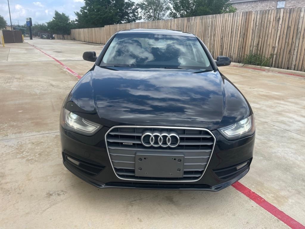 Audi A4 2.0T Sedan quattro Tiptronic 2013