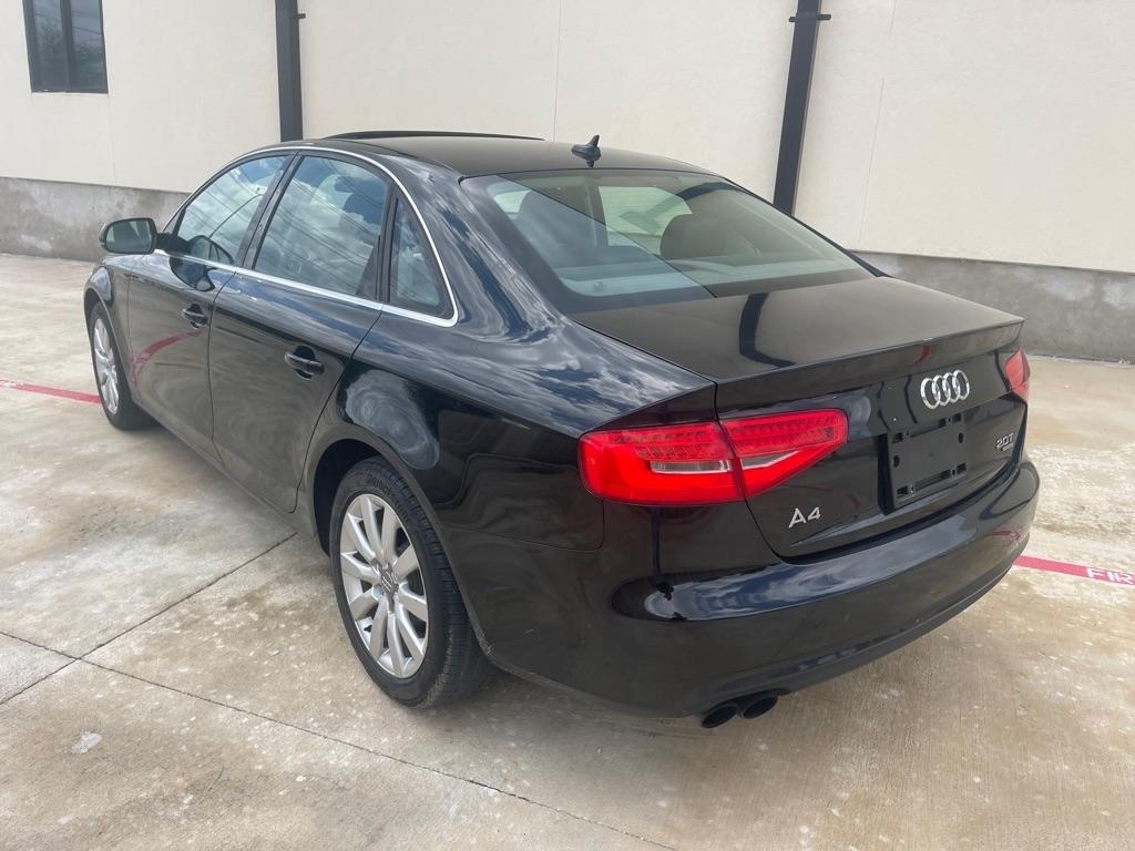 Audi A4 2.0T Sedan quattro Tiptronic 2013