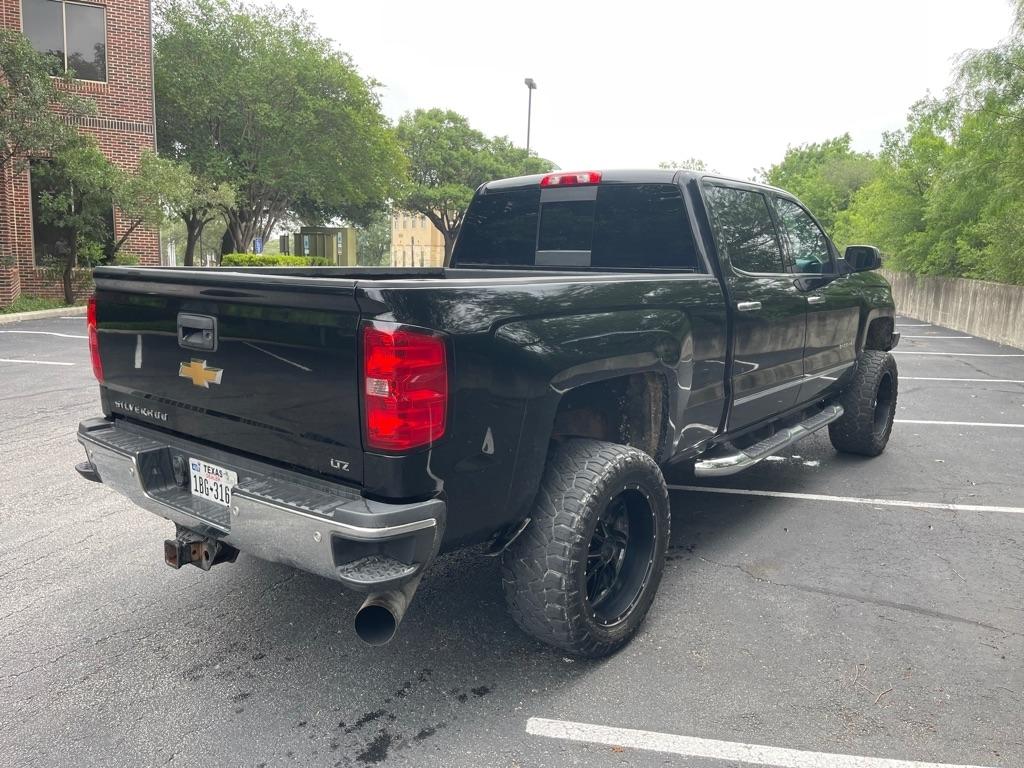 Chevrolet Silverado 2500HD LTZ Crew Cab 4WD 2015