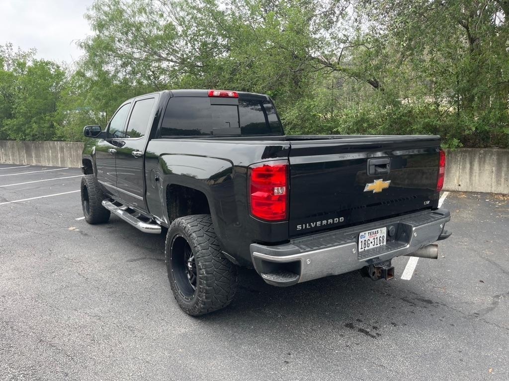Chevrolet Silverado 2500HD LTZ Crew Cab 4WD 2015