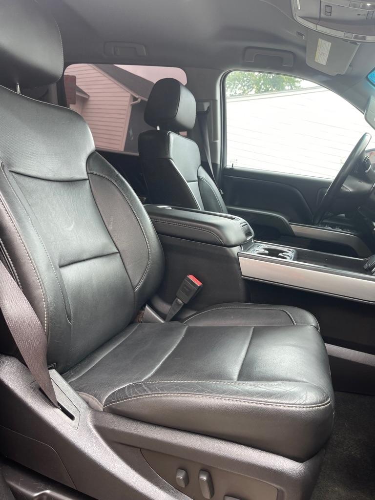 Chevrolet Silverado 2500HD LTZ Crew Cab 4WD 2015