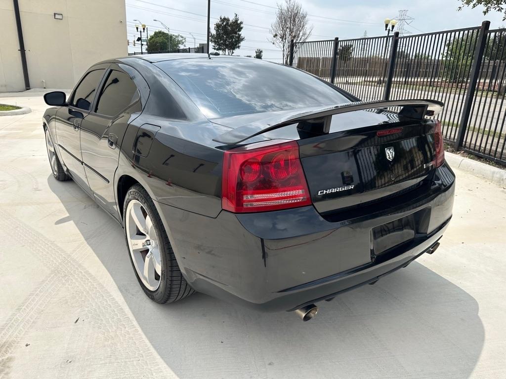 Dodge Charger SRT8 2007