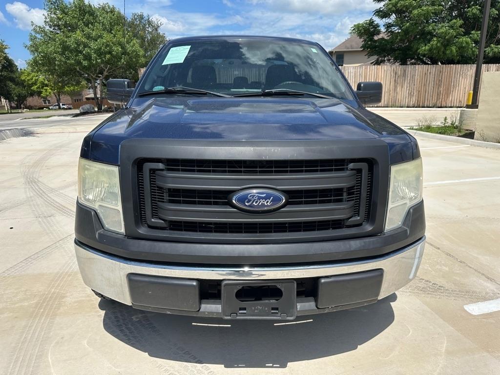 Ford F-150 XL SuperCab 8-ft. Bed 2WD 2013